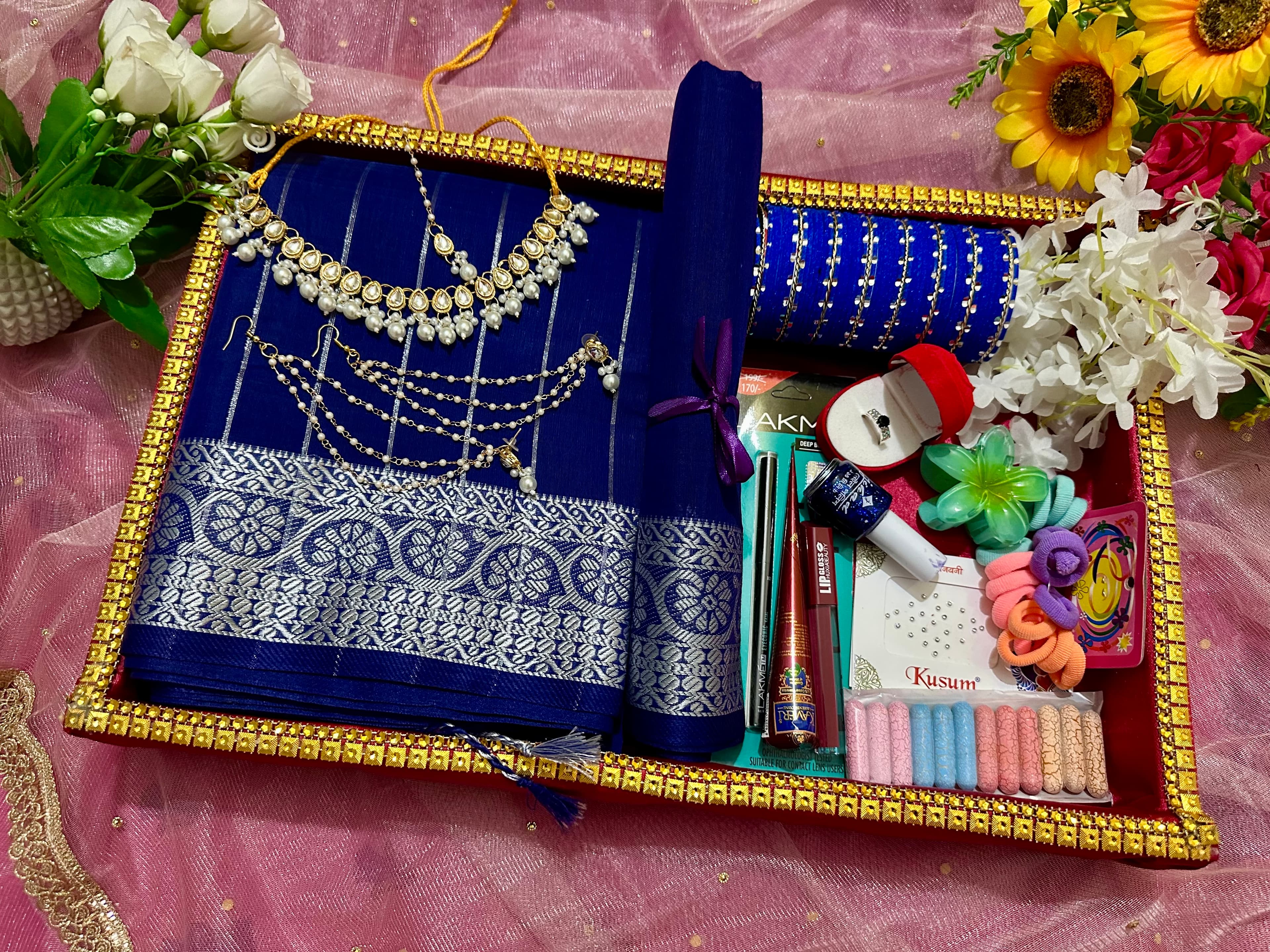 নীল শাড়ি কম্বো সেট
