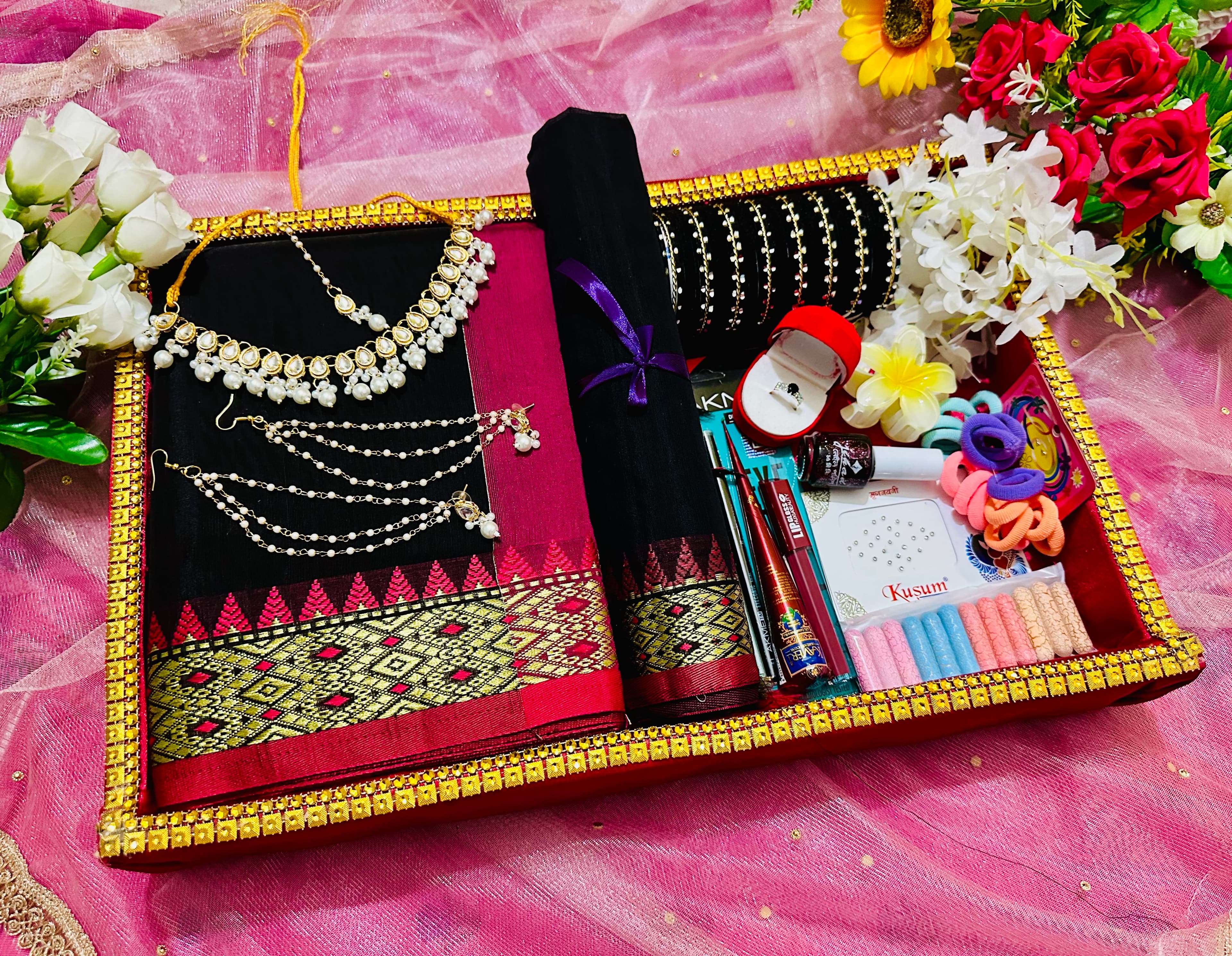 কালো শাড়ি কম্বো সেট ২